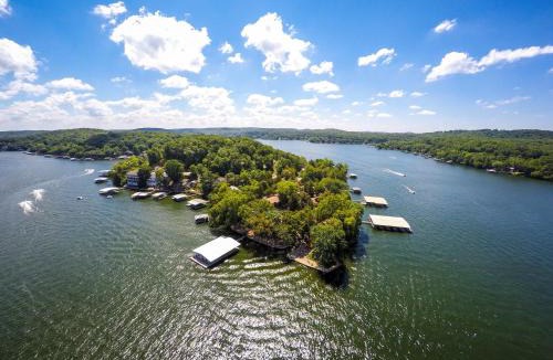 Camdenton Resort | Point View Resort