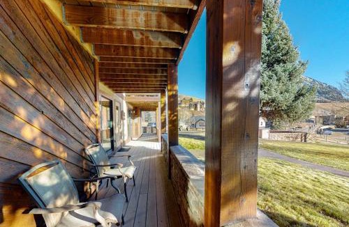 Mount Crested Butte Apartment | Ponderosa 2A Permit #3,01630