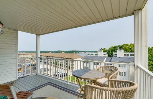 Osage Beach House | Pool Access & Lake Views: Osage Beach Family Gem