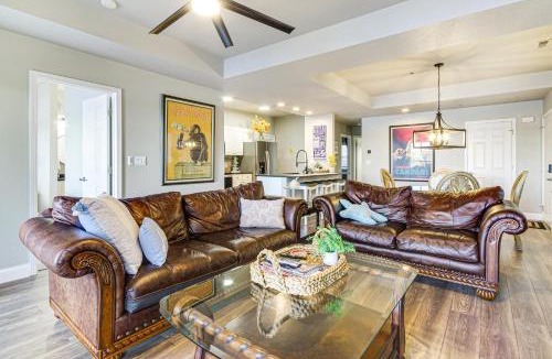 Lake Ozark House | Pool Access + Private Deck: Lake Ozark Retreat