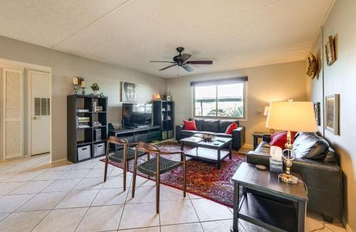 Villa Green House | Pool Access & Private Patio! Prime Arcadia Condo