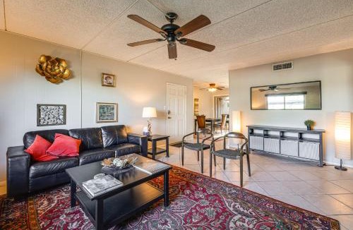 Villa Green House | Pool Access & Private Patio! Prime Arcadia Condo