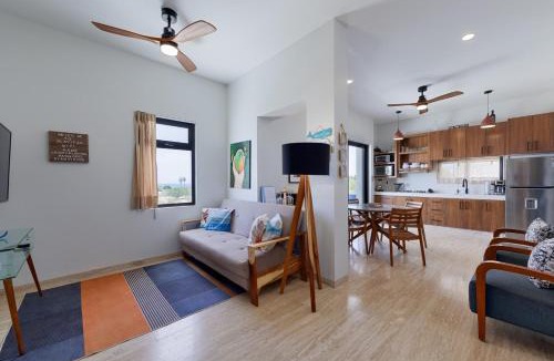 Los Barriles House | Pool Condo just a few steps from the beach north