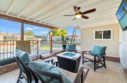 Las Vegas House | Pool & Fire Pits Pet Friendly 2 BR Home