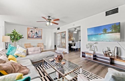 Las Vegas House | Pool & Fire Pits Pet Friendly 2 BR Home