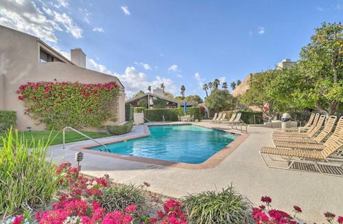 Palm Desert Apartment | Pool & Hot Tub Access: Palm Desert Studio Condo