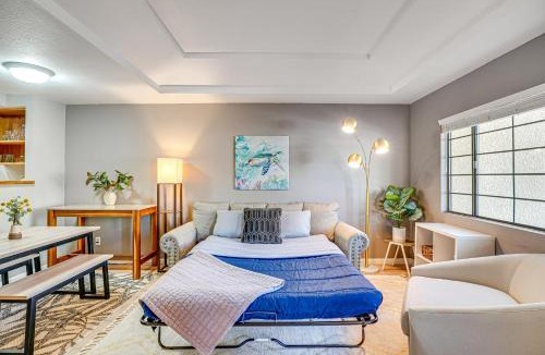 Tucson House | Pool & Hot Tub: Updated Tucson Condo w/Workspace
