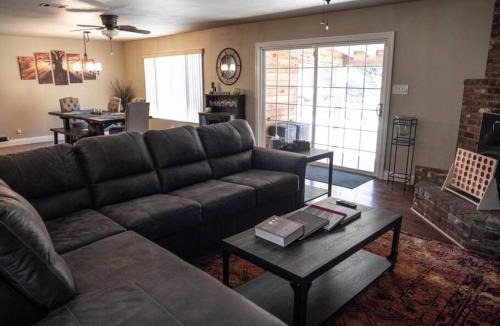 Diamond Springs House | Pool! Quite, Private, remodeled home on the hill