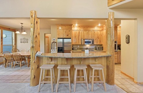 Deer Park House | Poplar 16