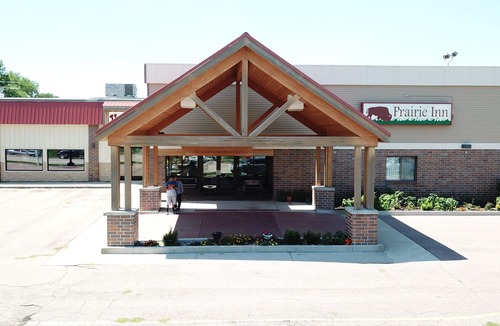 Vermillion Hotel | Prairie Inn