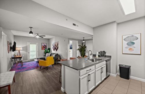 Central City Apartment | Prime Location-Mountains-University-Hospital