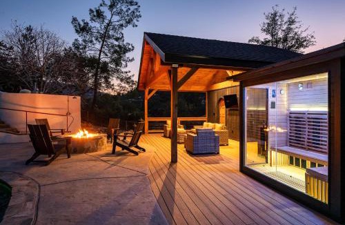 Three Rivers House | Prime Sequoia Stay Pool Hot Tub Sauna Views