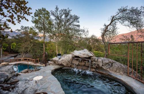 Three Rivers House | Prime Sequoia Stay Pool Hot Tub Sauna Views