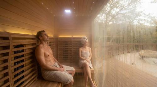 Three Rivers House | Prime Sequoia Stay Pool Hot Tub Sauna Views