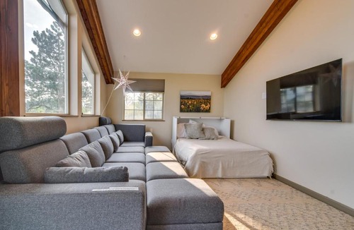 Black Hawk House | Pristine Cabin w/Stables in Black Hawk by Casinos