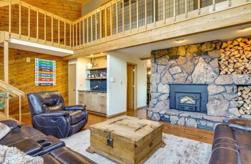 Wildernest House | Private Deck & Hot Tub: Silverthorne Home!