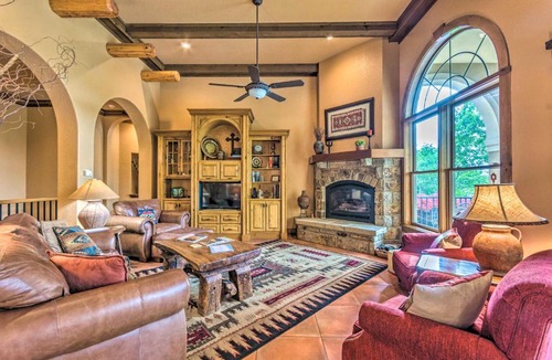 Mid America House | Private Dock + Water Views: Hot Springs Abode!
