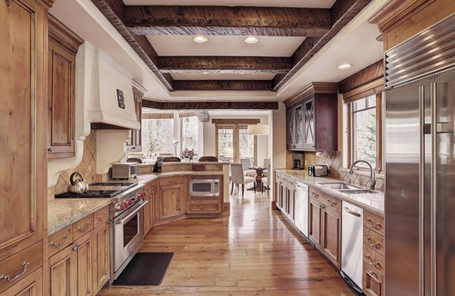 Gore Creek Place House | Private Gore Creek Townhome Save 20% on 7+ Nights!