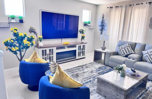Laveen House | Private Guest Rooms in Laveen, Near South Mountain & Downtown Phoenix