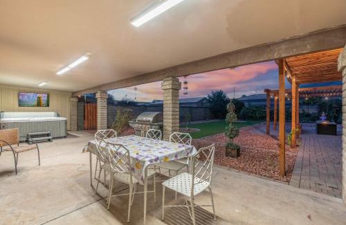 Paradise Valley Village House | Private Hot Tub & Huge Yard: Phoenix Family Home