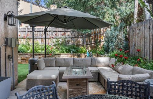 Eagle-Vail House | Private Hot Tub, Pet Friendly, Beds for any group dynamic