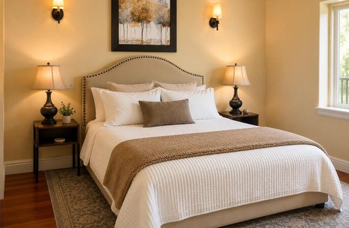Fair Oaks House | Private Master suite with Sauna and Bathtub