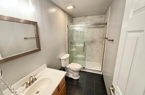 Laveen Village House | Private Suite Airport Tesla Charger
