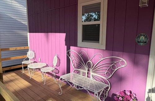 Cape Girardeau Resort | Purple Tiny Home With Fire Pit and Nature