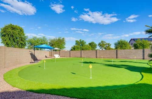 Springer Ranch House | Putting Green & Pool! Peoria Home Near Sports