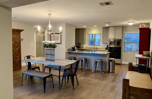 Western Villa House | Quaint Gem in Old Town Scottsdale