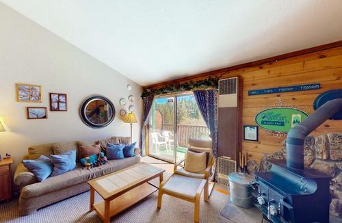Tahoe Village Hotel | Quaking Aspen Lane C