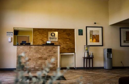 Southeast Colorado Springs Hotel | Quality Inn Colorado Springs Airport