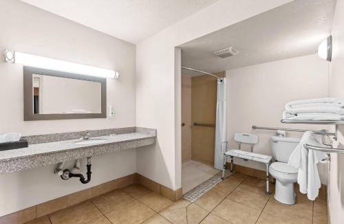 Evanston Hotel | Quality Inn Evanston near Wyoming Downs