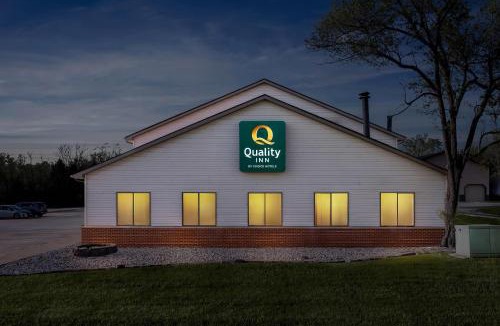 Fairfield Hotel | Quality Inn Fairfield