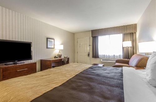 Half Moon Bay Hotel | Quality Inn Half Moon Bay-Miramar Beach