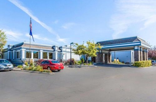 Billings Hotel | Quality Inn Homestead Park