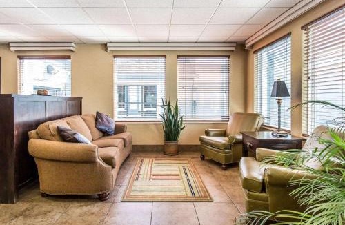 Billings Hotel | Quality Inn Homestead Park