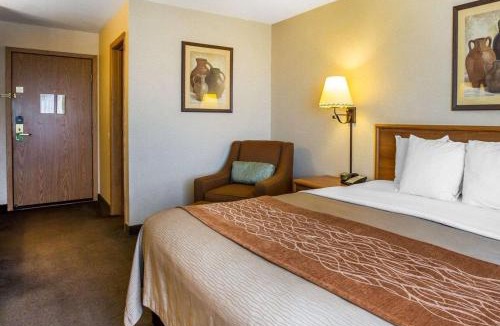 Lone Pine Hotel | Quality Inn Lone Pine near Mount Whitney