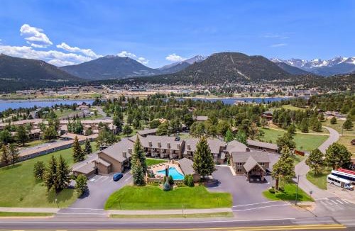 Estes Park Hotel | Quality Inn near Rocky Mountain National Park