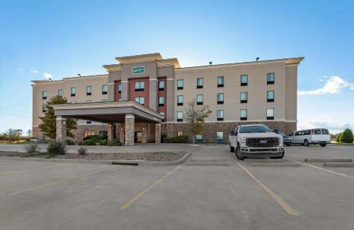 Pratt Hotel | Quality Inn - Pratt