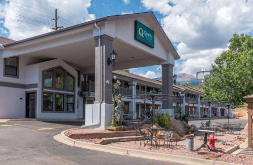 Manitou Springs Hotel | Quality Inn & Suites Manitou Springs at Pikes Peak