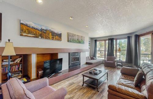 Keystone Apartment | Quicksilver 1654