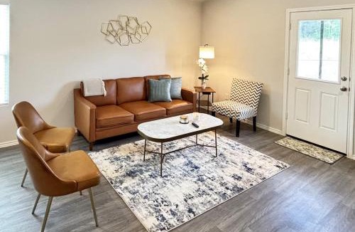 Lufkin House | Quiet at Pine Branch