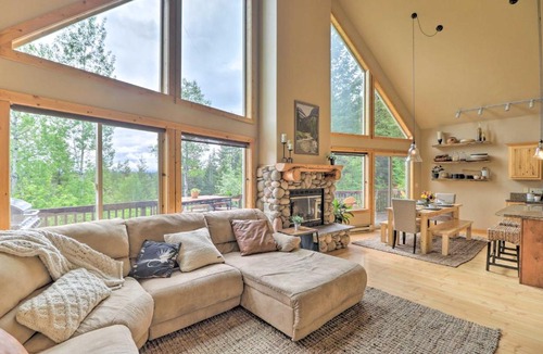 Whitefish House | Quiet + Elegant Whitefish Home w/Hot Tub
