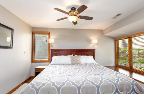 The Galena Territory House | Quiet Home Minutes from Lake Galena & Eagle Ridge