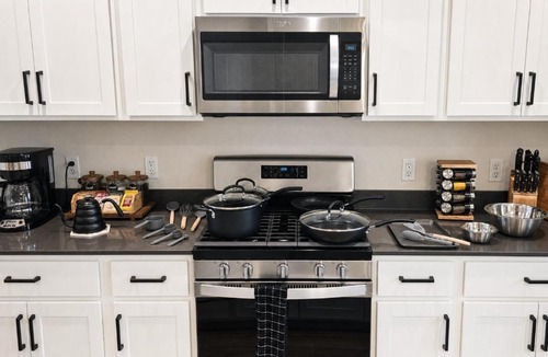 Billings House | Quiet, Near Parks, 9 min Walk to Yellowstone River