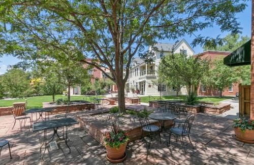River Rock Apartment | Quiet Urban Escape - Backs to Poudre River Trail!