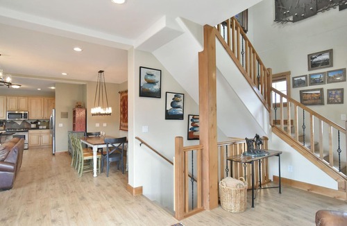 Vista Point House | Rachel Lane Home: Views, Style, Hot Tub