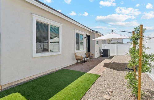 Casa Grande Apartment | Radiance Reverie Home in Casa Grande with Pool,BBQ