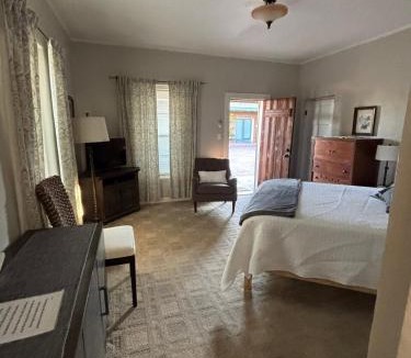 Florence Hotel | Rancho Sonora Inn & RV Park